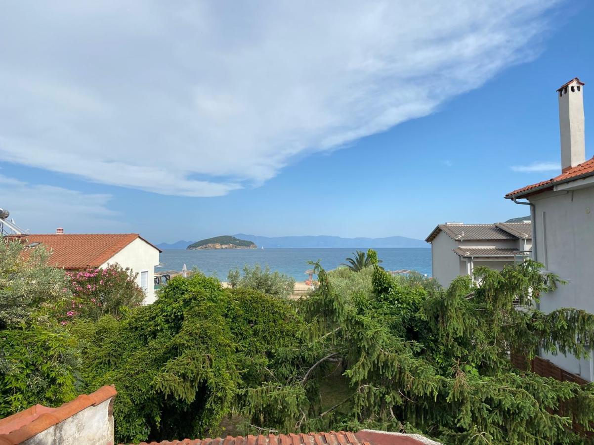 House By The Sea 2 Apartamento Nea Iraklitsa Exterior foto